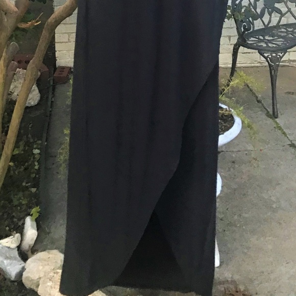 VENUS Long Black Dress with Criss Cross Back - L - Picture 3 of 8